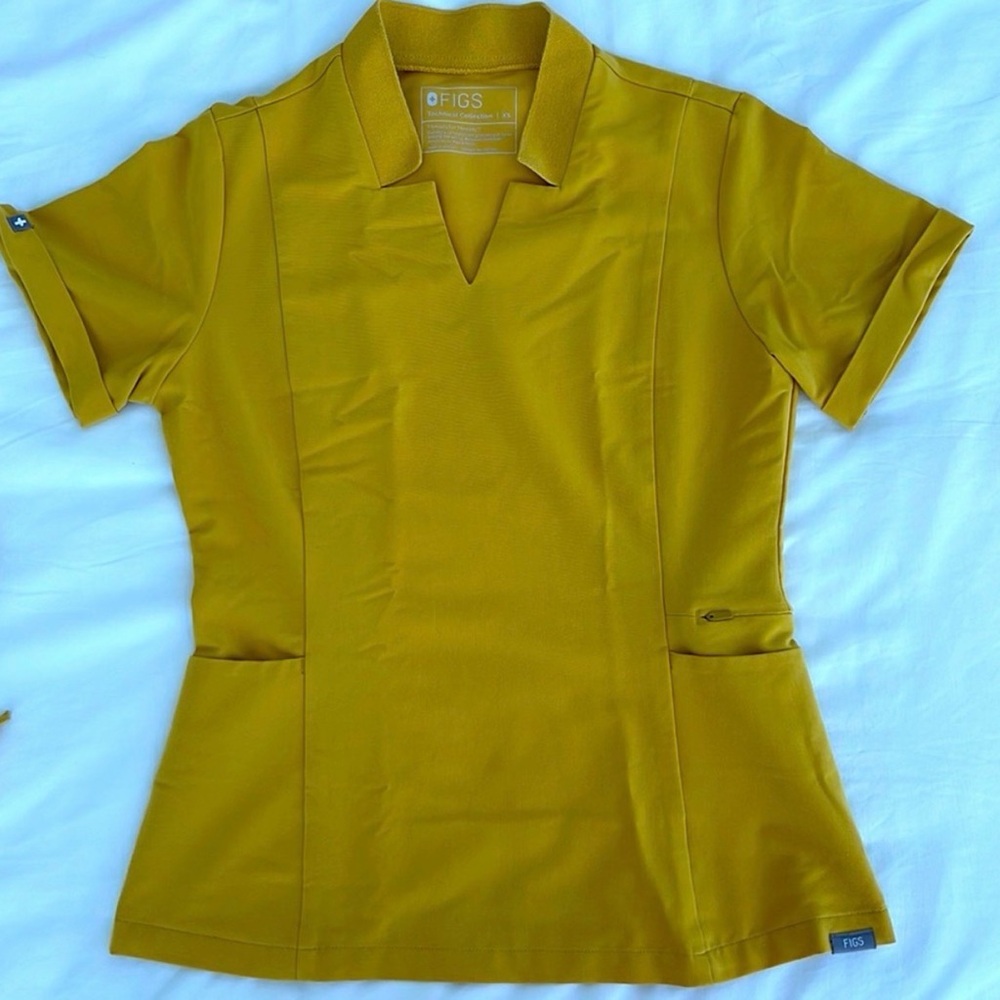 Figs Women's Light Gold Scrub Top